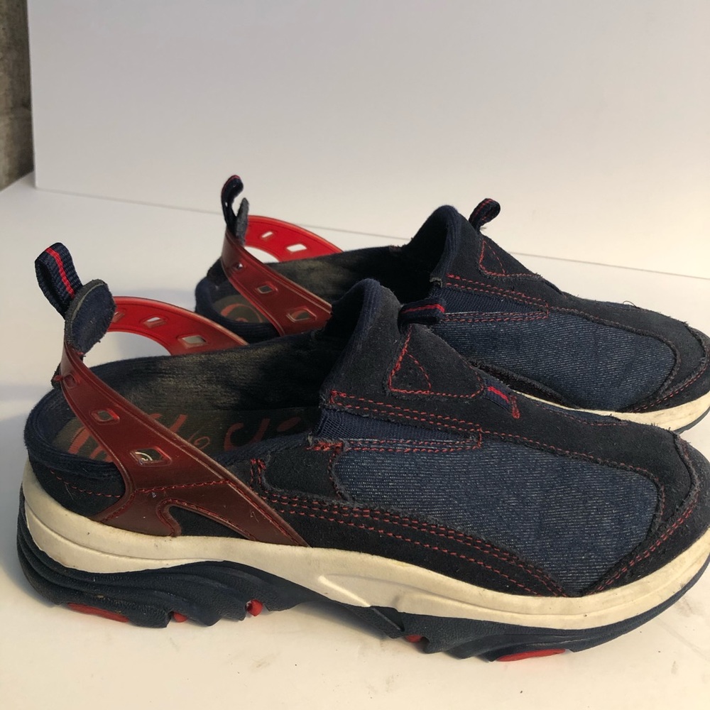 CrossTreckers  - Size 8.5 - Denim and Red Thread